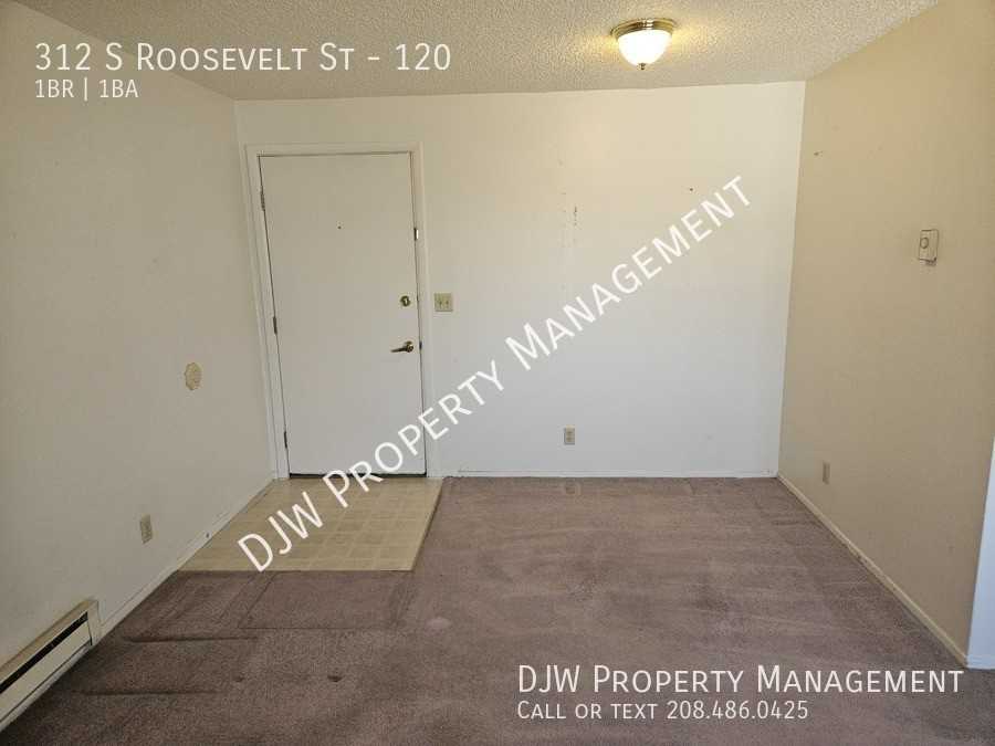 312 S Roosevelt St #120 - Photo 2 of 5