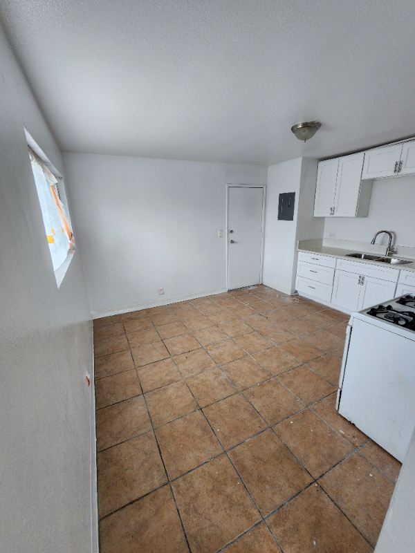 1195 W Rialto Ave #A - Photo 3 of 17