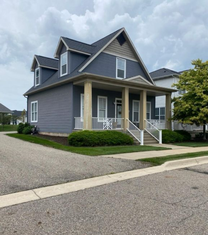 3240 Wharton St - Photo 2 of 17