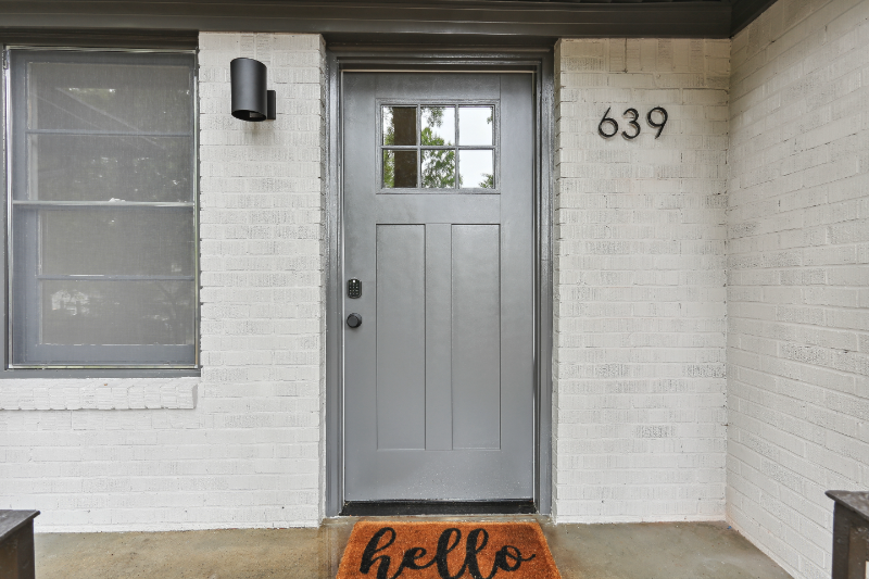 639 Burke Rd Ne #A - Photo 3 of 14
