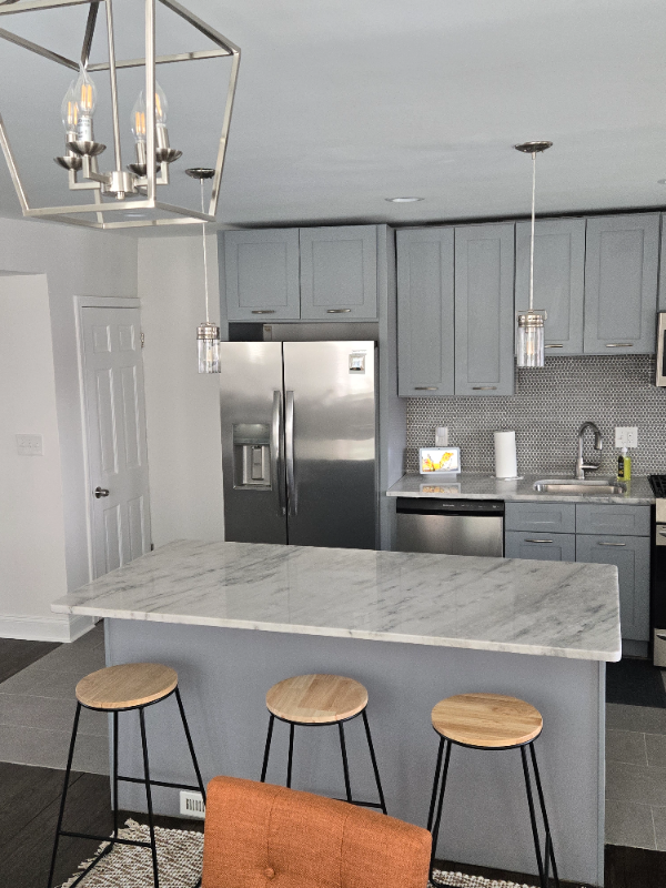 1511 Woodbourne Ave - Photo 2 of 20