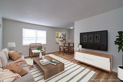 17 Dean Place - Photo 3 of 5