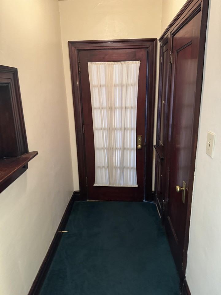 230 S Washington - Photo 5 of 20