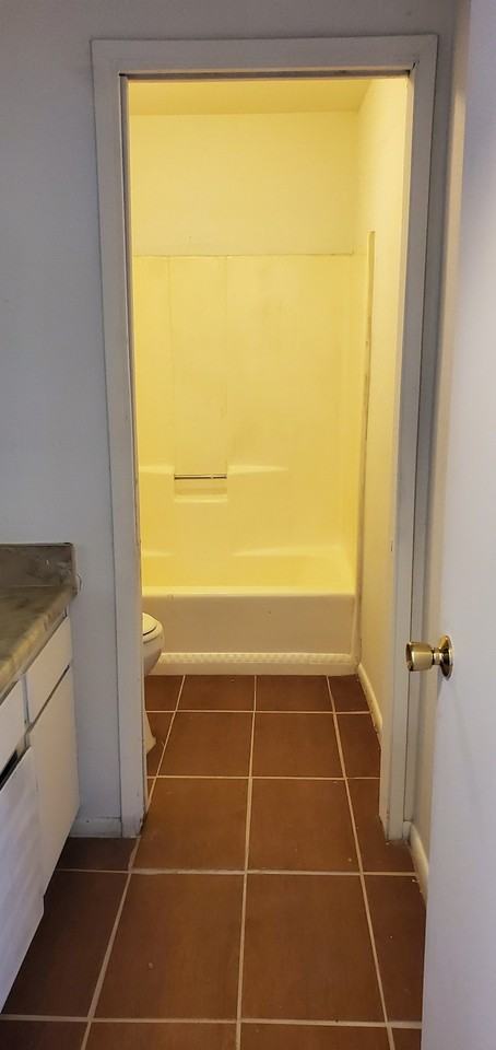 19211 California 18, Unit 6 - Photo 6 of 19