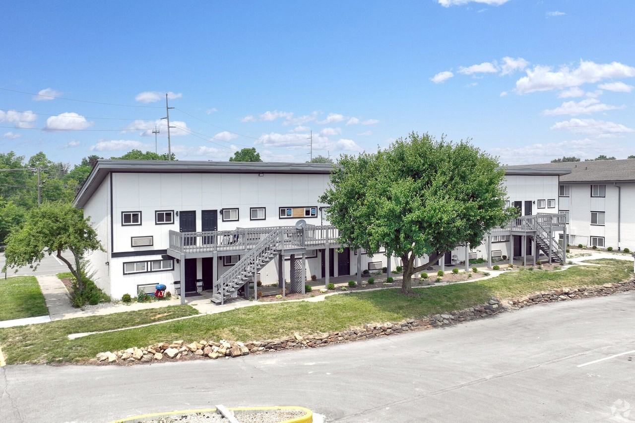 Brookhaven Apartments - Photo 5 of 26