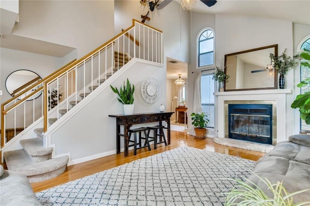 8420 Mount Shasta Cv - Photo 2 of 8