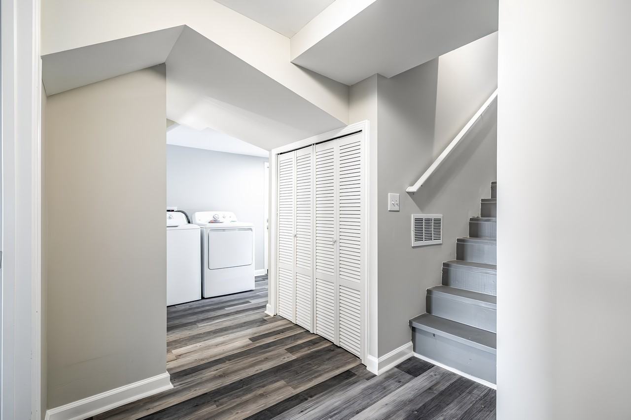 Hedgewood Dr Nw - Photo 7 of 10