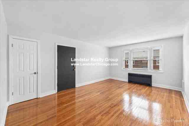 2727 W Berwyn Ave #1 - Photo 5 of 15