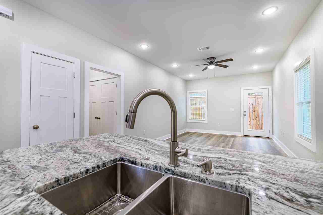 102 Clearing Way #102 - Photo 4 of 25