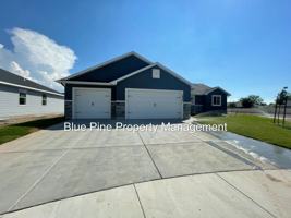 featured image of 1924 Harrington Cir