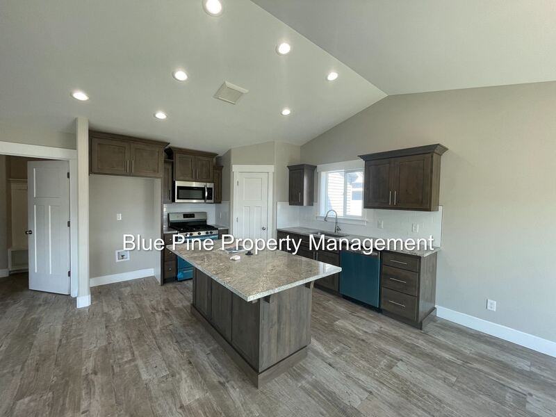1924 Harrington Cir - Photo 7 of 25