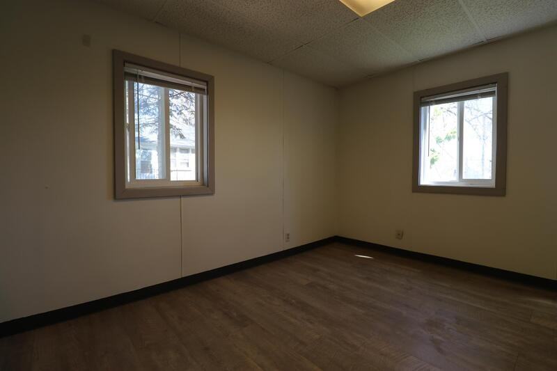 1603 S 13th St - Photo 7 of 9