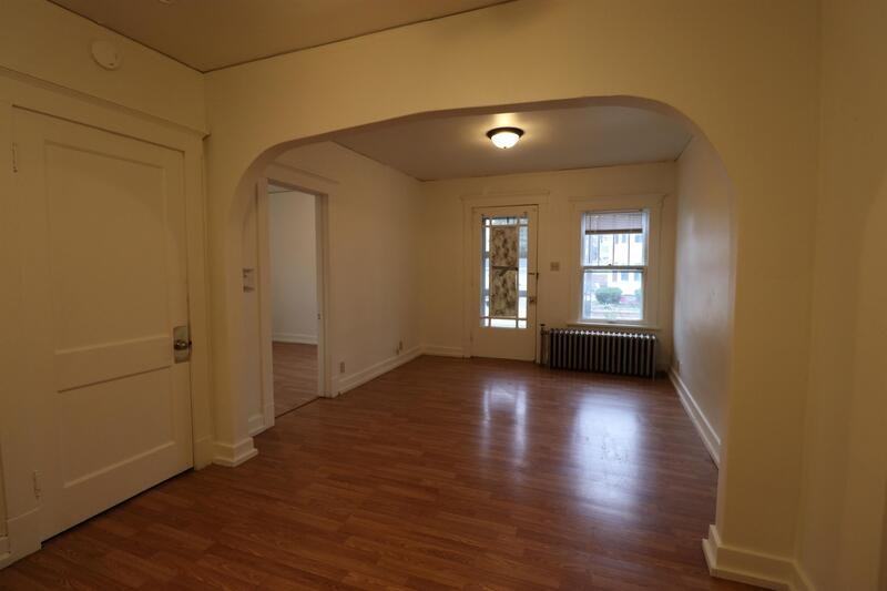 1002 N 13th St - Photo 2 of 9
