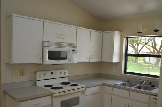 109 Chickadee Ct - Photo 2 of 4