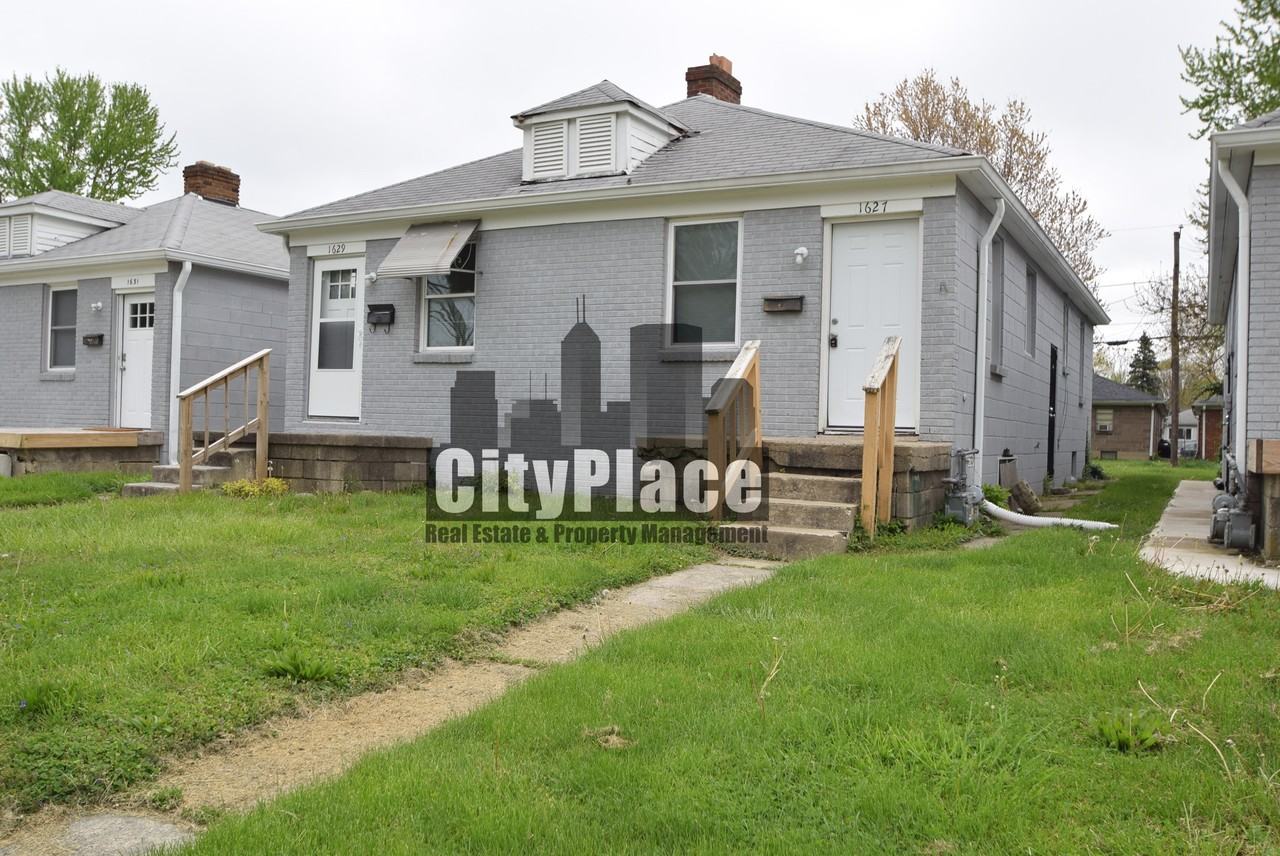 1627 N Gladstone Ave - Photo 3 of 10