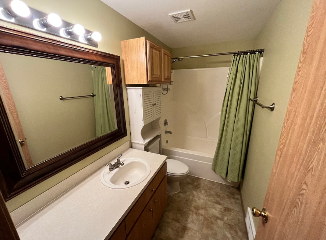 2960 Nw Cabernet Ln - Photo 6 of 23