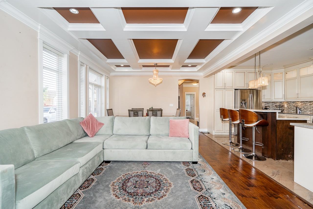 11629 86 Ave #1 - Photo 2 of 49