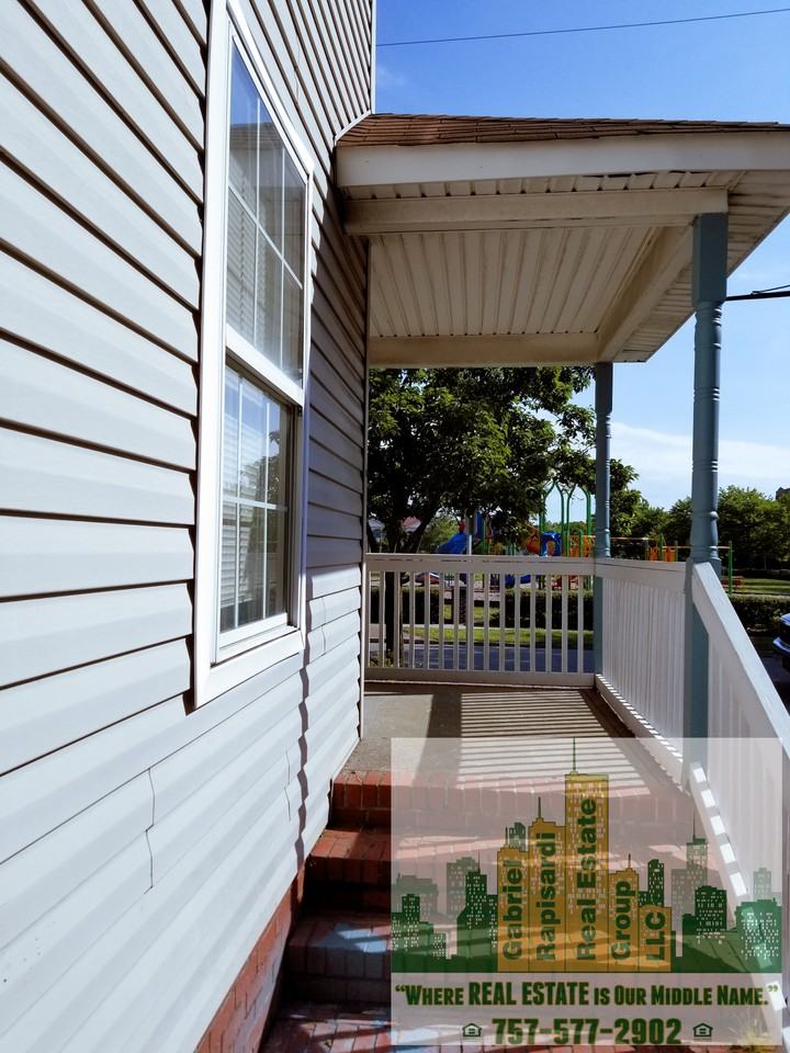 509 West 29th Street - Photo 2 of 13