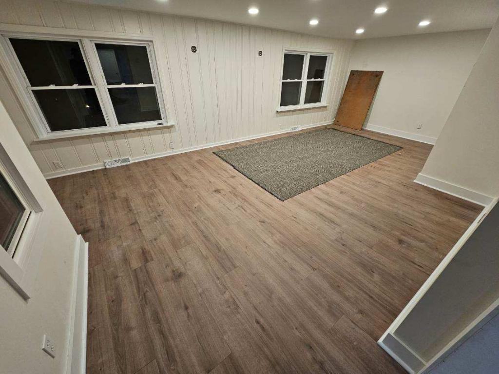174 Milbee Ln - Photo 2 of 17