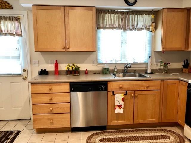 86 Chapel Street #1 - Photo 6 of 12