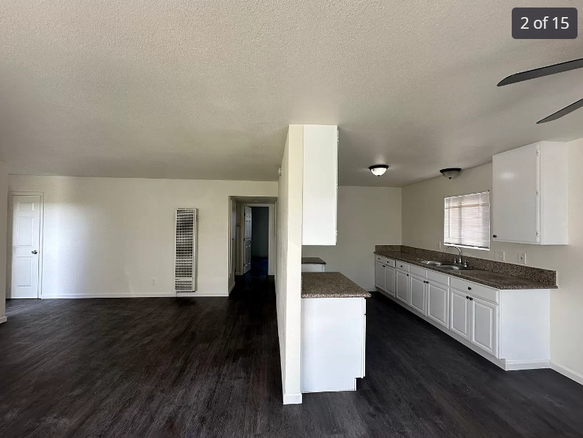 House for rent - Photo 2 of 6