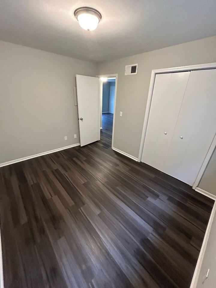 114 Tillman Drive - Photo 5 of 6