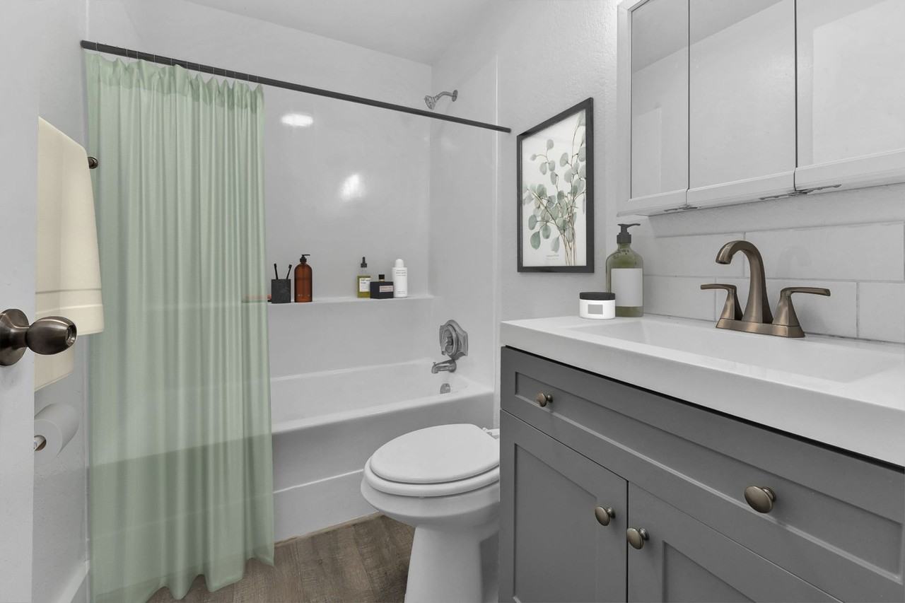 Grover Townhomes - Photo 2 of 20