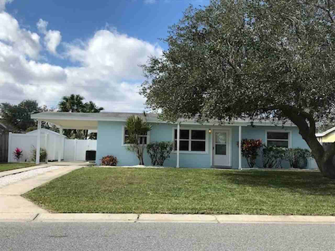 4314 Yorkshire Dr - Photo 2 of 15