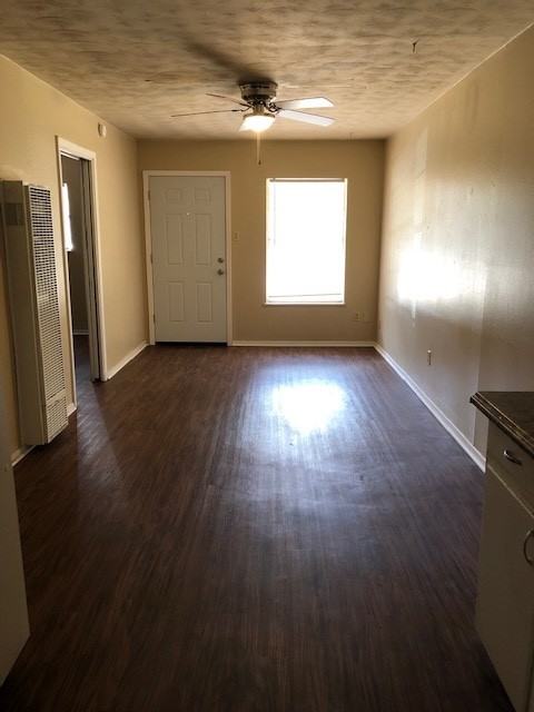 2810 Russell Ave - Photo 5 of 10