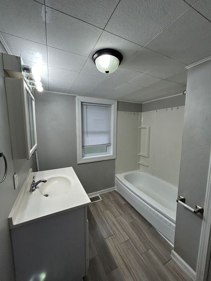 309 28th Ave - Photo 6 of 17