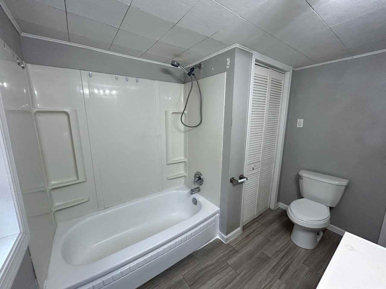 309 28th Ave - Photo 7 of 17