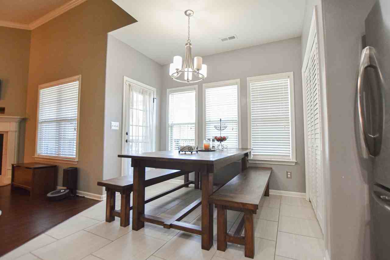 3765 Silver Fox Ln - Photo 5 of 19
