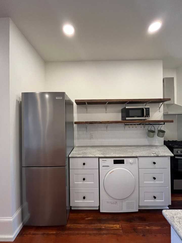 411 S 9th St #3F - Photo 7 of 15