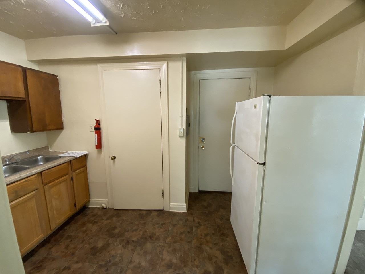 1229 South 4th Street #9 - Photo 7 of 15