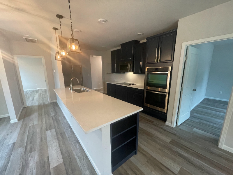 407 East Houston Street - Photo 3 of 14