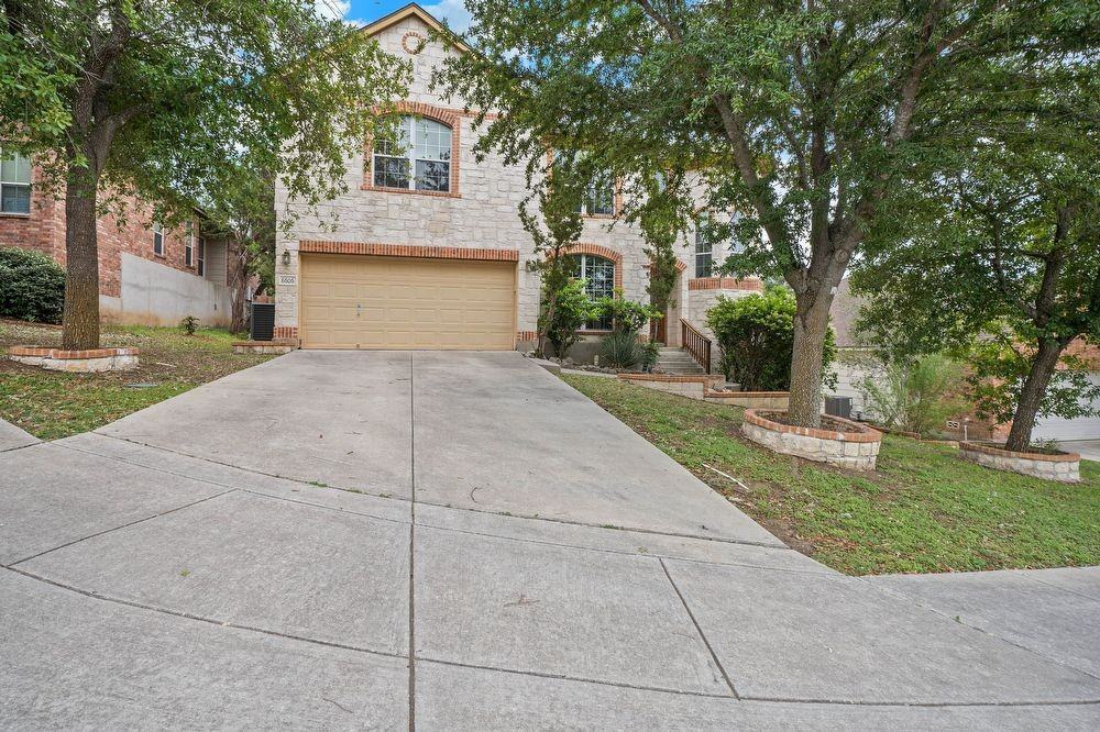 8606 Artesia Gap - Photo 2 of 38