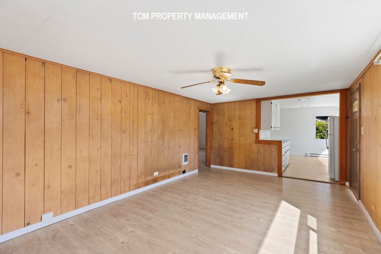 14535 8th Ave Ne #NA - Photo 7 of 23