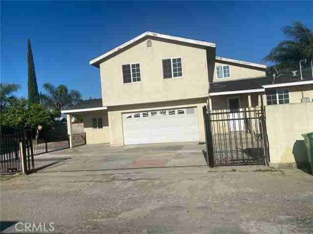 14701 Los Angeles St - Photo 2 of 6