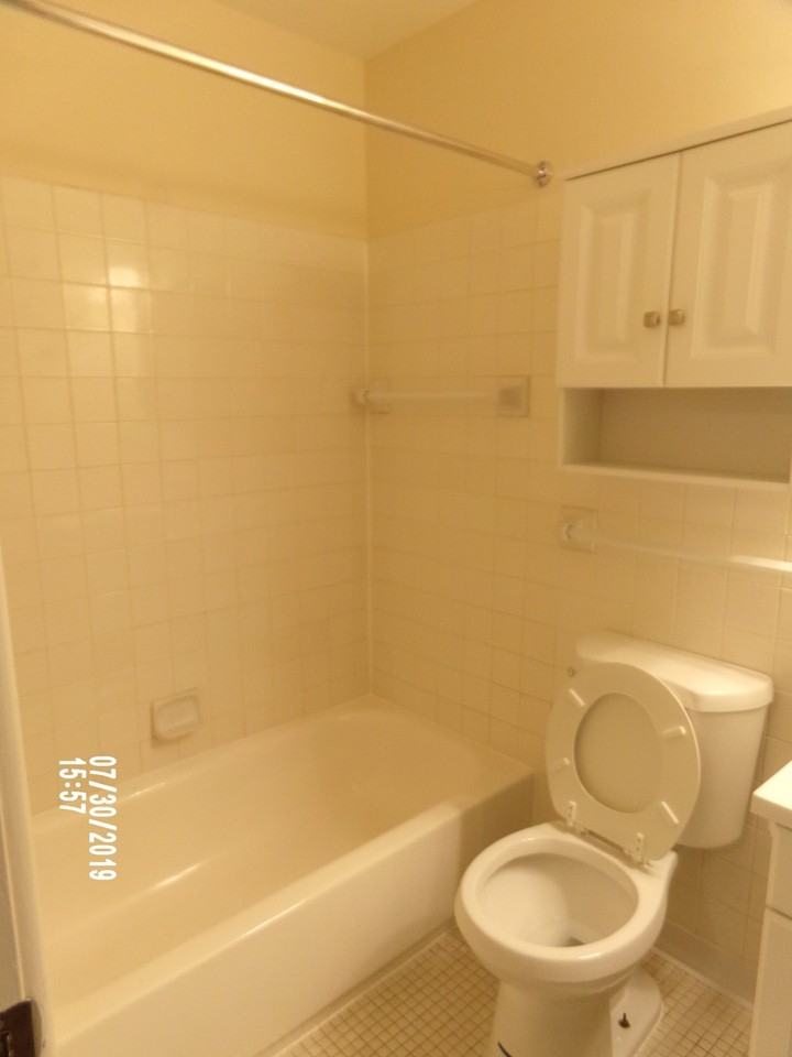 620 Gorman St - Photo 7 of 15
