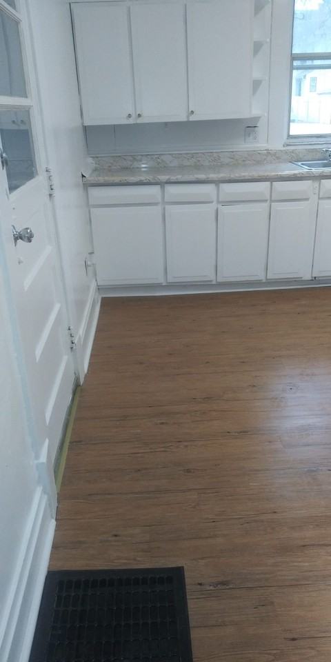 465 S Harris Ave #1 - Photo 2 of 10