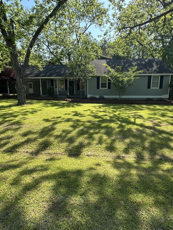 2409 Thornhill Rd #1