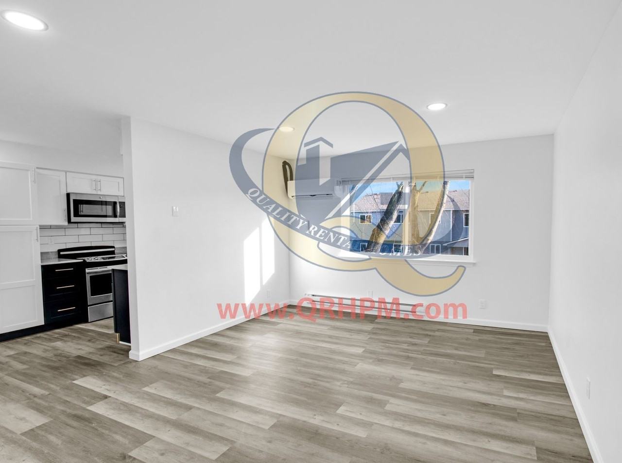 Green Garden Villa Apartments - Photo 2 of 15