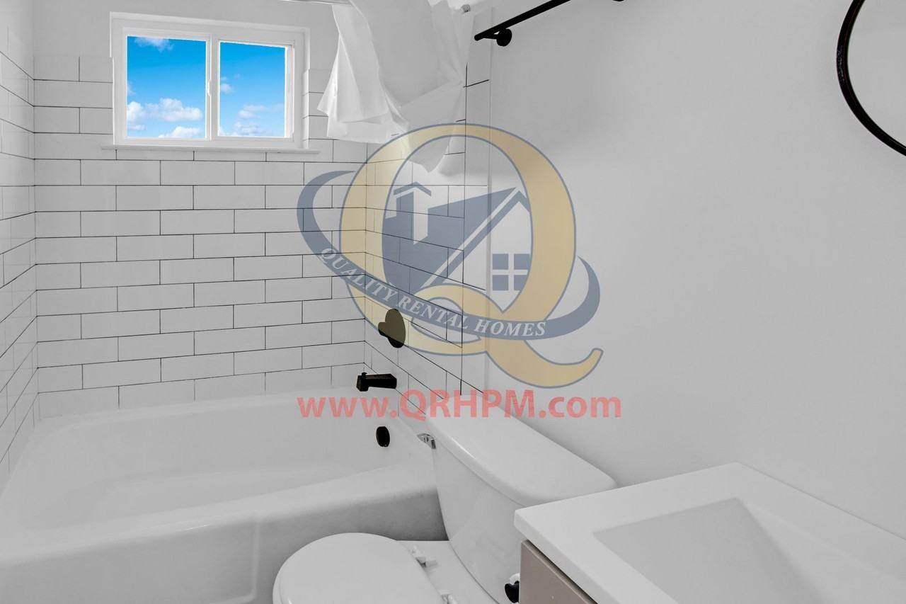 Green Garden Villa Apartments - Photo 7 of 15