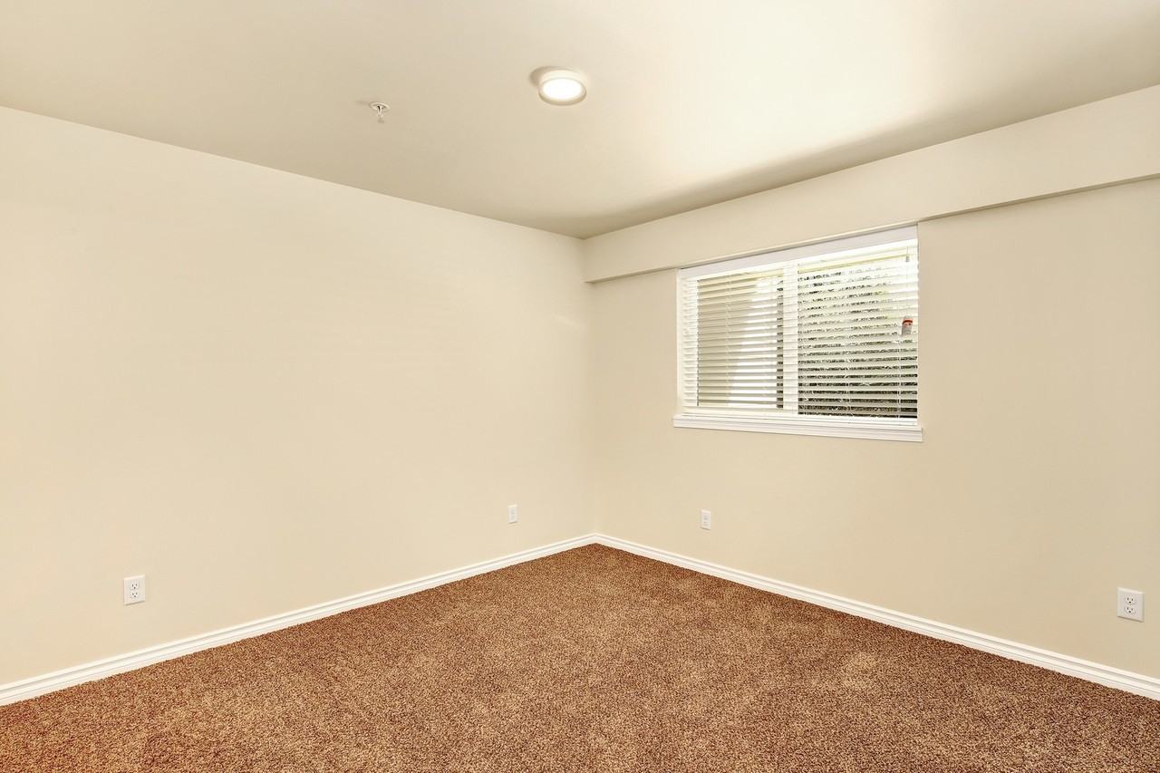 Depot Villas - Photo 7 of 33