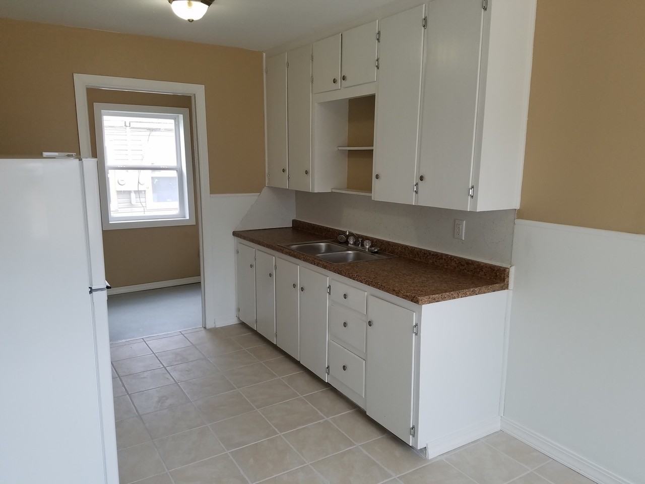 Frontier Village Apartments 906 S High St, El Dorado, KS 67042 Zumper