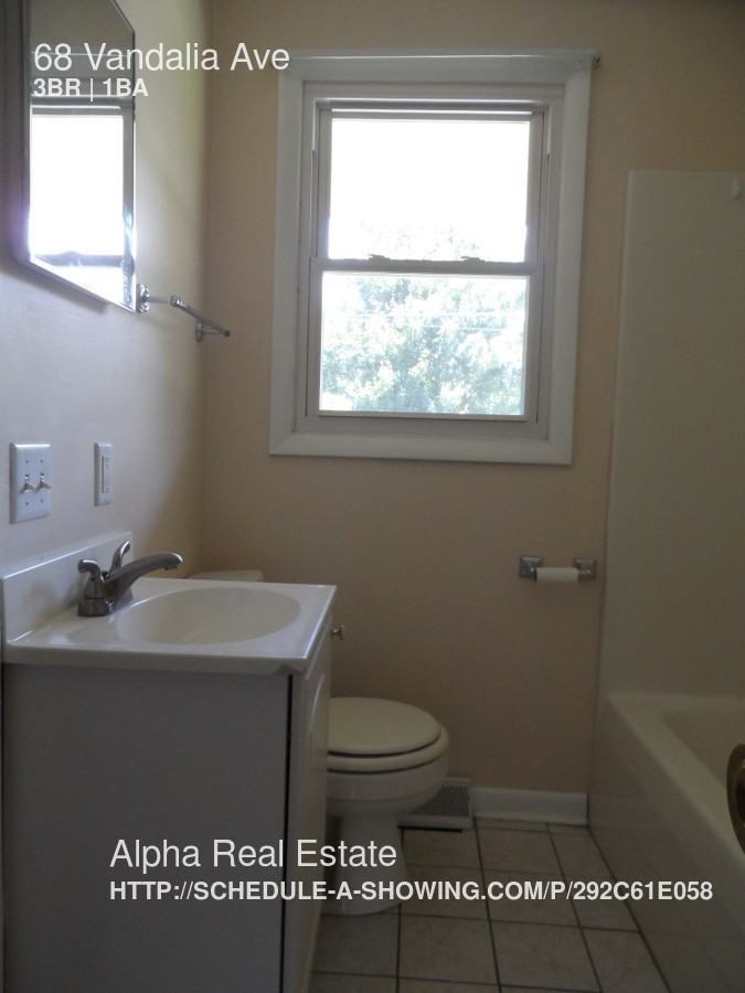 68 Vandalia Ave - Photo 3 of 22