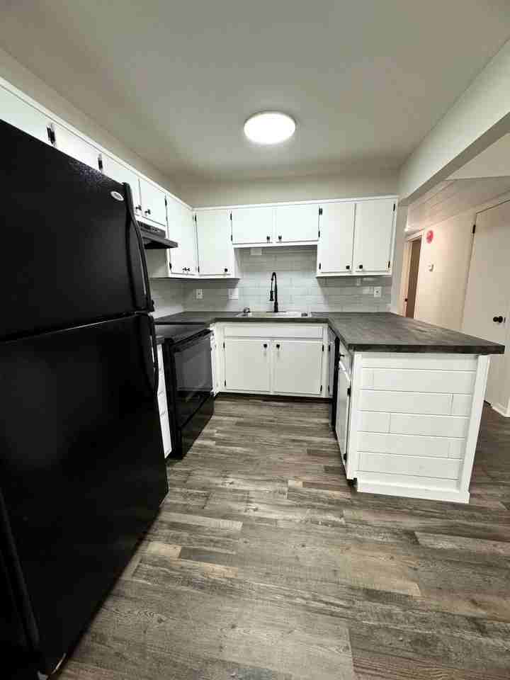 12007 Sugar Mill Cir Se #B - Photo 5 of 17