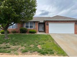featured image of 4443 W Delmar St
