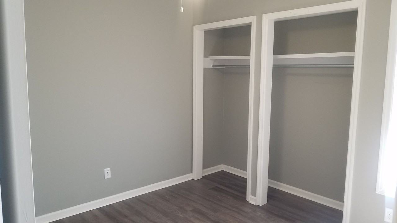 4 Lakeland Ct - Photo 5 of 12