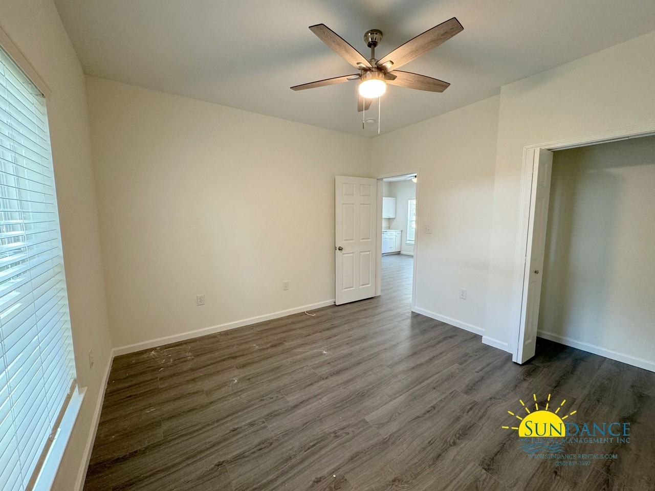 322 Lewis St #A - Photo 5 of 10